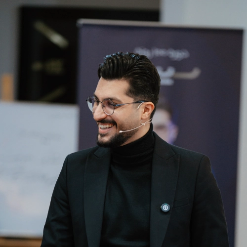 وحید آزاده